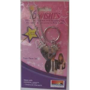  16 Wishes Keychain with Chain Charm Is a Two Piece: Toys 