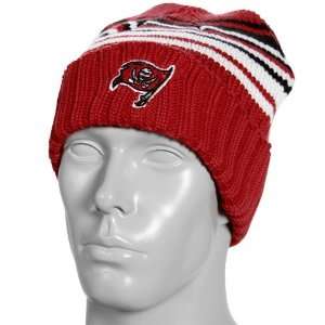   Bay Buccaneers Red Pruning Sweater Knit Beanie: Sports & Outdoors