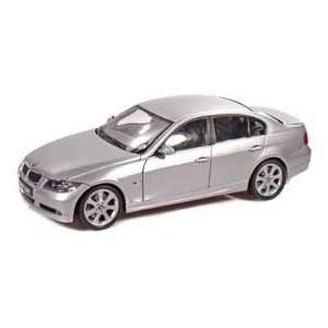  BMW 330i 1/18 Silver Toys & Games