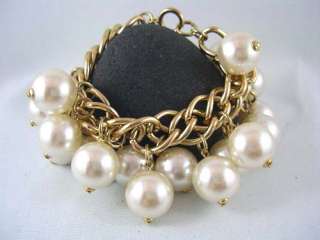 LUXURIOUS CHUNKY Faux Pearl DANGLING Bracelet ALA MODE  