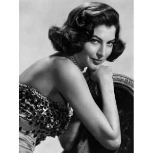  Ava Gardner, 1952 Premium Poster Print