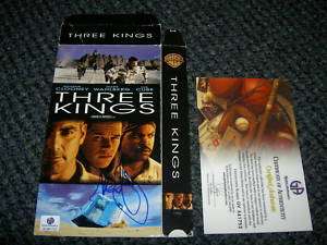 MARK WAHLBERG AUTOGRAPH SIGNED THREE KINGS VHS CASE GAI  