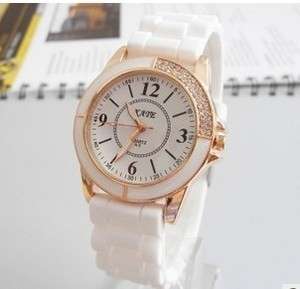 G3653 Fashion Golden edge with drilling table Watch  