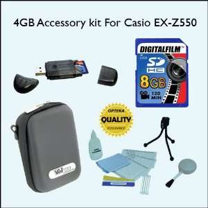    Z550 With Carrying Case, Lens Cleaning Kit And More!: Camera & Photo