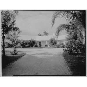  Photo Port Royal houses, Naples, Florida. Tucker house 