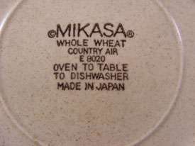 Mikasa Whole Wheat COUNTRY AIR Dinner Plates E8020 NICE  