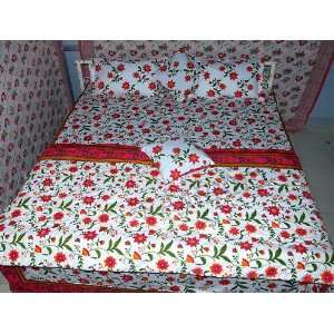 Traditional Mughal Design Floral Bed Sheet Set With Matching Cushions 