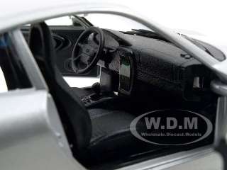 PORSCHE 911 GT3 SILVER 1:24 DIECAST MODEL CAR  