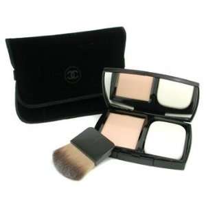 Exclusive By Chanel Vitalumiere Eclat Comfort Radiance Compact MakeUp 