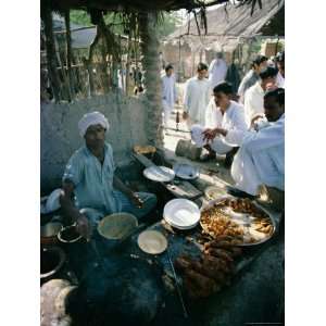 Food Stall, Mango Pier, Karachi, Sind (Sindh), Pakistan Premium 