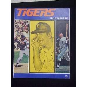   Tigers Yearbook w/Billy Martin , Kaline,Horton+: Sports & Outdoors