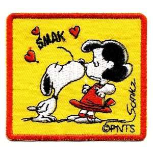   Smak Love Embroidered Peanuts Iron On / Sew On Patch: Everything Else