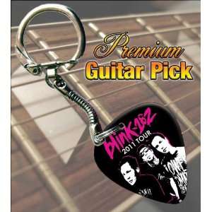  Blink 182 2011 Tour Premium Guitar Pick Keyring: Musical 