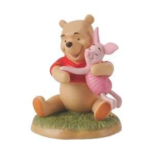  Disney Pooh Hugging Piglet