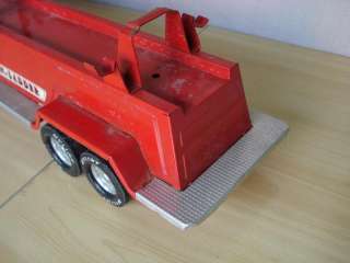 ANTIQUE LARGE 31” CHILD TIN TOY FIRE TRUCK w/LADDER  