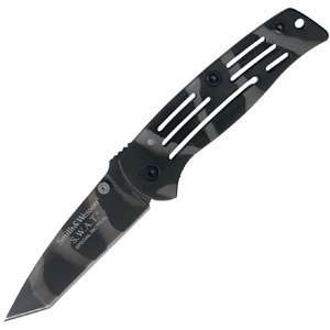  Smith & Wesson SWAT Tactical Issue, Tiger Camo Handle 