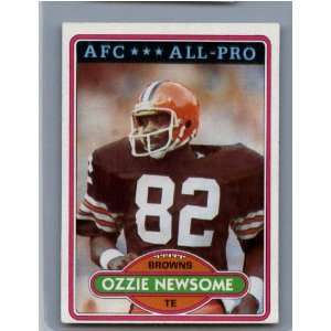  Ozzie Newsome Browns 1980 Topps card #110 Sports 