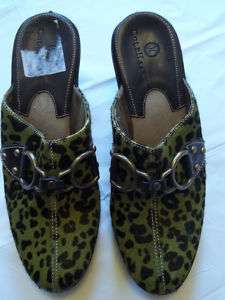 Cole Haan Nike Air cowhide hair wedges 5 B green black shoes clogs 5B 