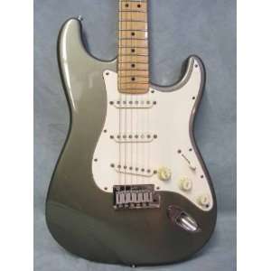  1989 Fender American Standard Stratocaster Inca Silver 