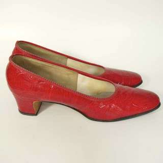 Vtg 70s Funky Lipstick Red Textured Selby Pumps 9 AA  