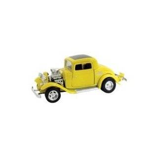   Deuce Coupe 1/25 Scale Plastic Model Kit,needs Assembly: Toys & Games