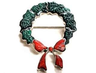 Andrea Lonjose Christmas Wreath Pin/Pend–Holiday Fun  