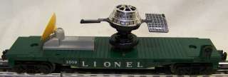 Lionel postwar #3509 manual satellite launching flatcar  