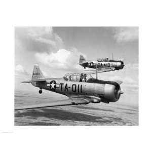   planes in flight, AT 6 Texan  24 x 18  Poster Print Toys & Games
