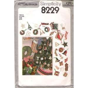   8229 Christmas Ornaments Decor Pattern Arts, Crafts & Sewing