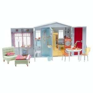  Barbie   Totally Real House Playset (2005) Toys & Games