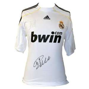  Cristiano Ronaldo Real Madrid Shirt Signed On The Front 