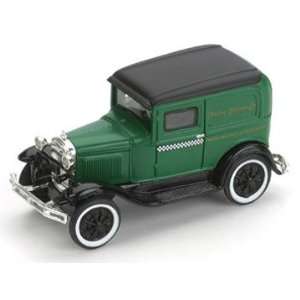  HO RTR Ford Model A Sedan Delivery,Checker Express: Toys 