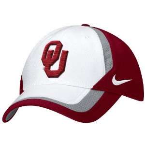 Nike Oklahoma Sooners Two Tone Coaches Dri Fit Flex Fit Hat  
