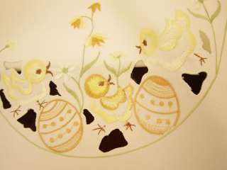 Lovely Easter Little Chicks Embroidered square Table cloth L122036 