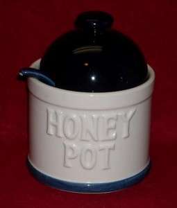 JC PENNEY COUNTRY BORDERS HONEY POT WITH SPOON #10285  