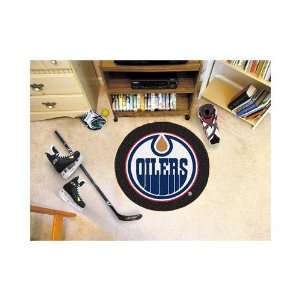   Edmonton Oilers Round 26   Hockey Puck Mat   10281: Sports & Outdoors