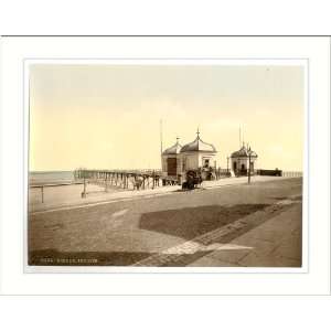  Redcar the pier Yorkshire England, c. 1890s, (M) Library 