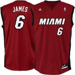  Lebron James Miami Heat Red Youth Replica Jersey: Sports 