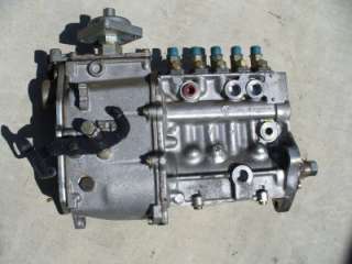 Mercedes W123 300D M167 5 cylinder diesel fuel injection pump  