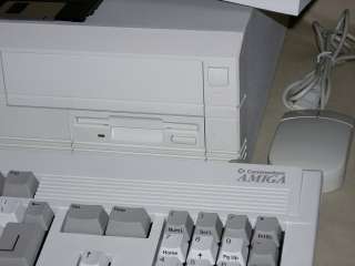 Commodore Amiga 4000 A4000 Desktop Computer Excellent Condition 
