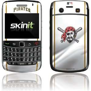  Pittsburgh Pirates Home Jersey skin for BlackBerry Bold 