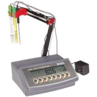 Hanna Instruments HI 2550 pH/ORP/EC/TDS/NaCl Benchtop Meter at  