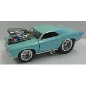   24 Scale Diecast 1966 Pontiac Gto in Color Light Blue: Toys & Games