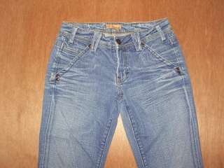 description you are looking at very cute pair of yanuk jeans