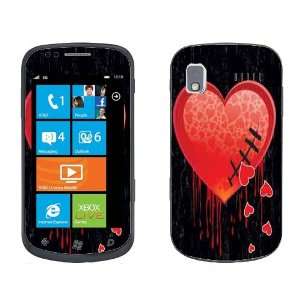 SkinMage (TM) Bleeding Heart Accessory Protector Cover 