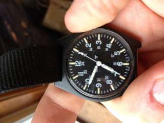 Marathon MIL W 46374E U.S Military Wristwatch   Great Condition 