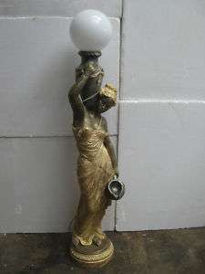 Barock Figur Stehlampe Venusmit Lampenglas Höhe162cm  