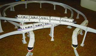 Tall Graduated Pier Set For Disney Monorail Train rack New Expedited 