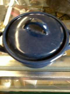 Blue granite bean pot antique collectable LOOK  