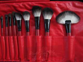 This brushes set including blush brush, eyeshadow brush, eyeliner gel 